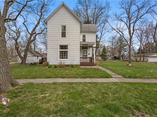 214 W Durfee St, Cerro Gordo, IL 61818