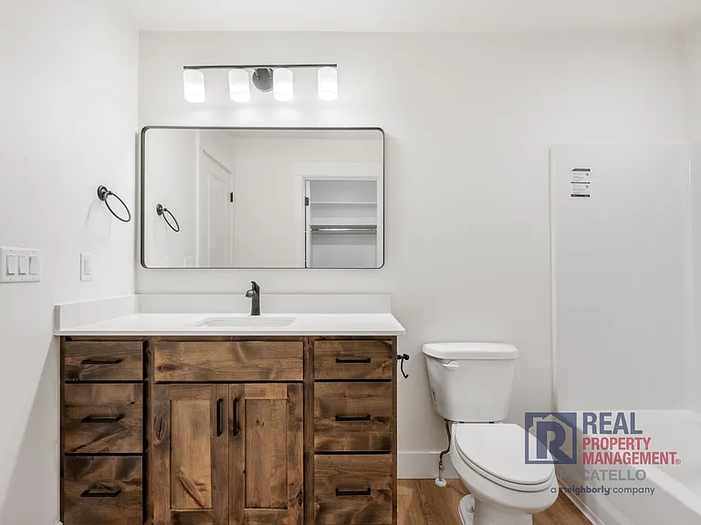 1727 Ammon St — Photo 20