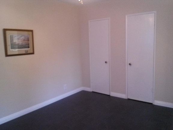 3rd image of 415 N Lake St APT 3