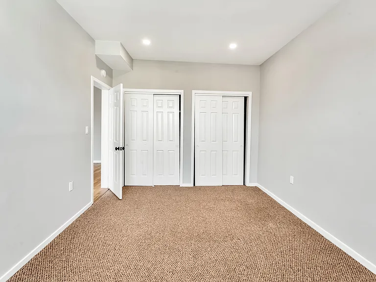 44 Sherman Ave #5G — Photo 15