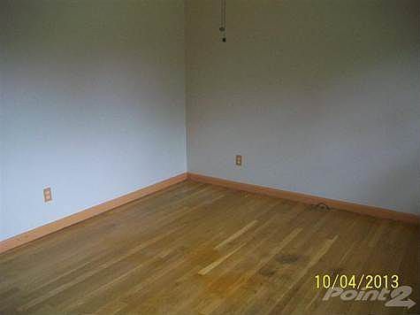 5th image of 631 Wells Ct