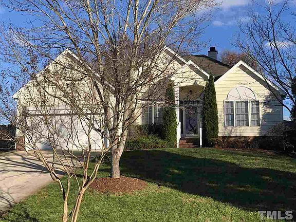 2nd image of 1354 Beaufort Dr