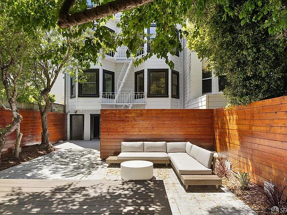 5th image of 1234 Francisco St APT 3