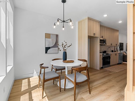 3rd image of 261 N Skidmore St #4