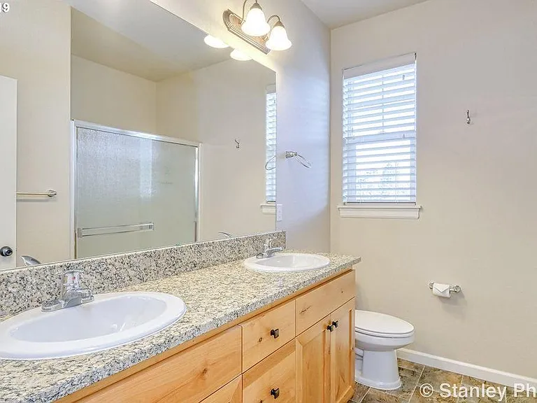 9445 SW 92nd Ave — Photo 7