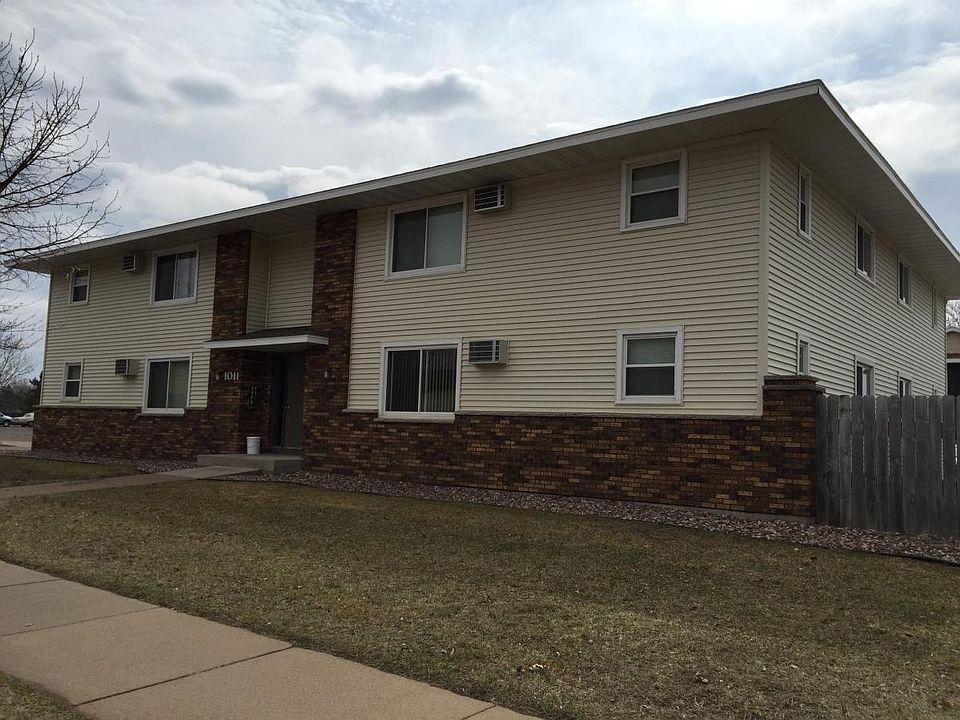1st image of 1011 Imperial Cir APT 3