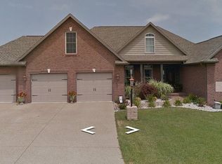 5104 Bombay Cir, Evansville, IN 47725