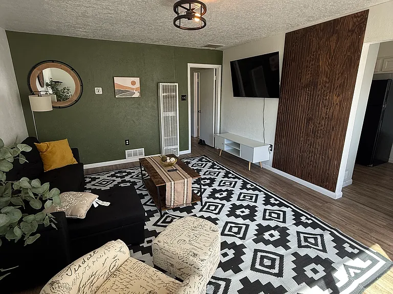 312 Charleston St NE #3 — Photo 2