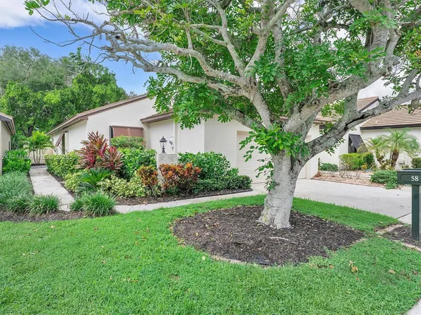 58 Ironwood Way N, Palm Beach Gardens, FL 33418