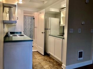 1225 SW Cardinell Dr #F, Portland, OR 97201