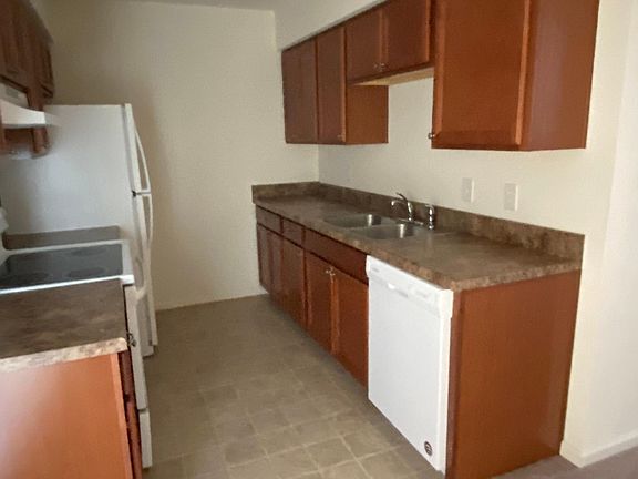 2nd image of 1034 Still Harbor Cir