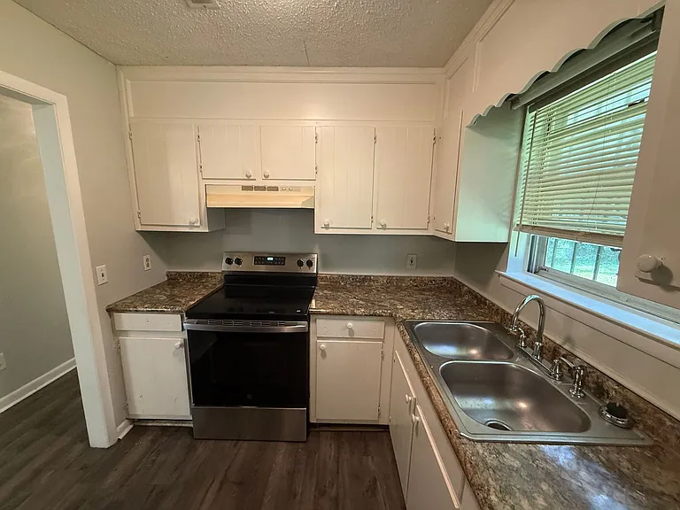 5020 Ortega Cir NW — Photo 7