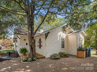 10 Madison Ave, Asheville, NC 28801