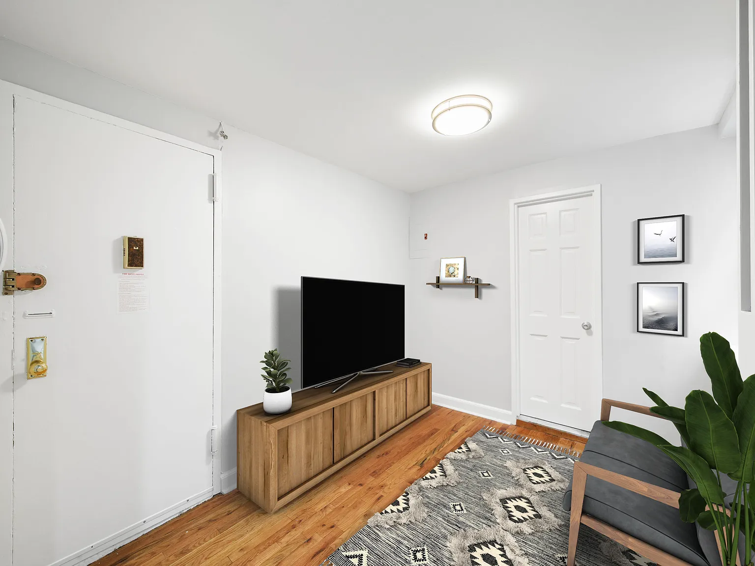 324 East 61st Street — Photo 3