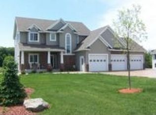 128 E Bay Dr, Madison Lake, MN 56063