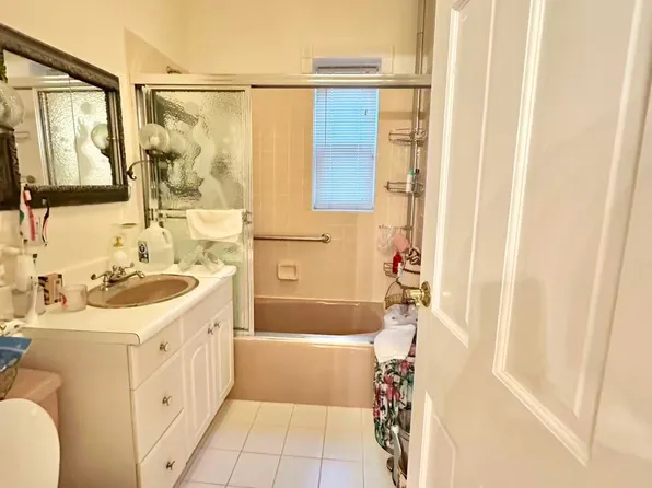 7523 16th Avenue image 10 of 14