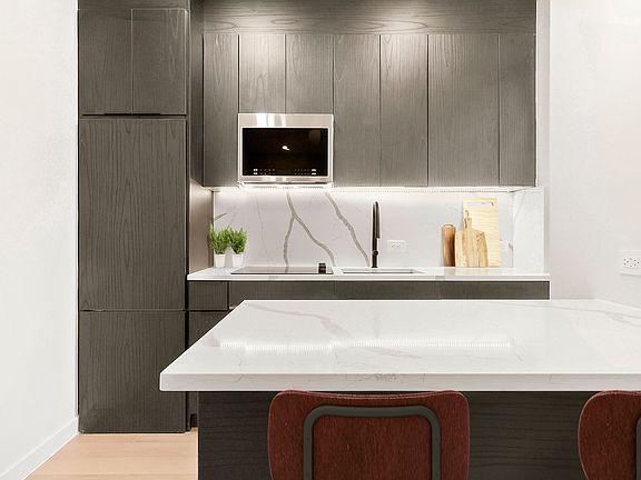 3rd image of 35-34 32nd St #2B