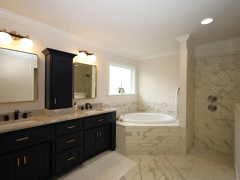 4025 Gramercy Dr — Photo 11