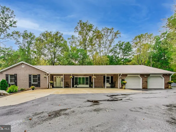 8304 Mariner Ct, Gaithersburg, MD 20882