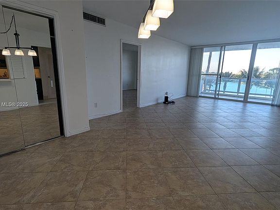 5th image of 5161 Collins Ave APT 607