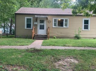 1886 N Fort Ave, Springfield, MO 65803