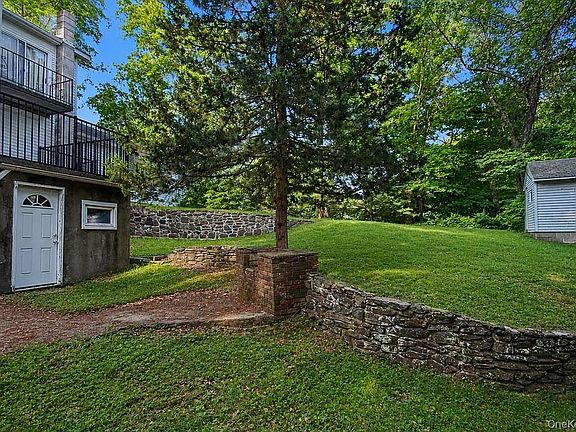 5th image of 2 Troy Place