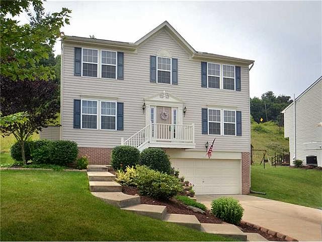 1st image of 128 Bradford Square Dr