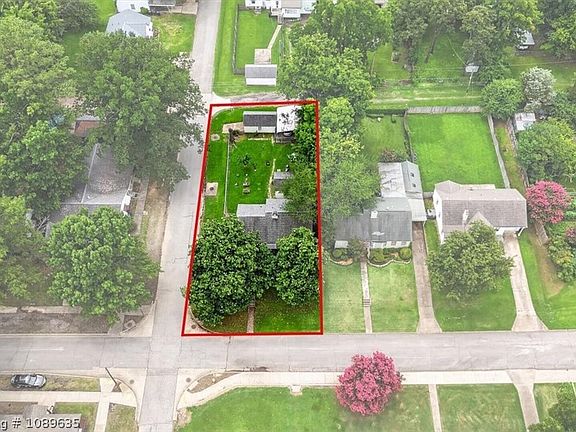 4th image of 2520 S L St