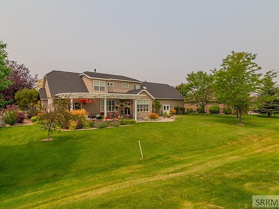 5th image of 6020 Gleneagles Dr