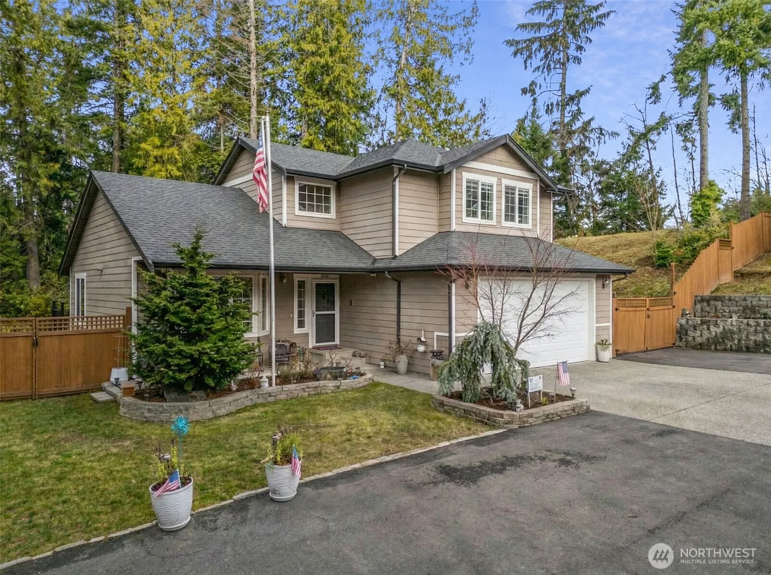 7103 E Chester Road photo 1