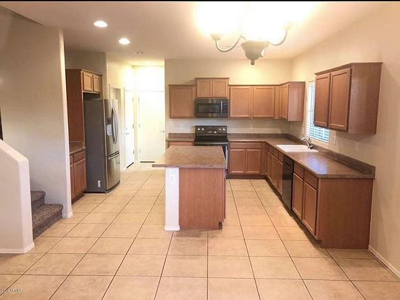 2nd image of 8351 W Vernon Ave