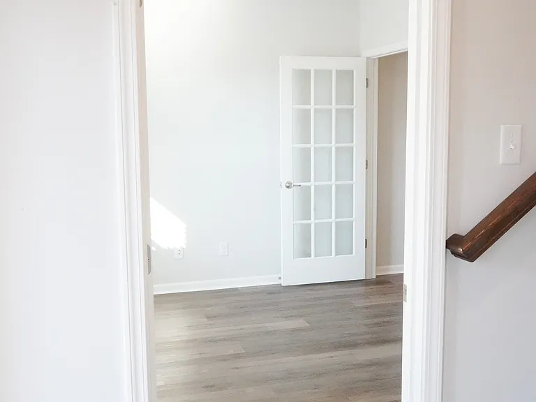 142 Brookline Dr — Photo 9