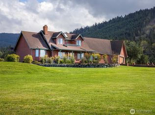 2594 Happy Valley Rd, Sequim, WA 98382
