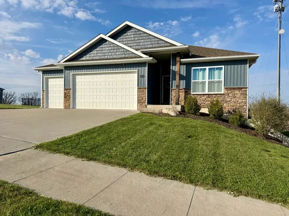 4235 W Snapdragon Dr, Columbia, MO 65203