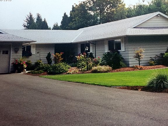 2nd image of 35215 SE Dodge Park Blvd