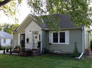 1725 S 50th St, Lincoln, NE 68506