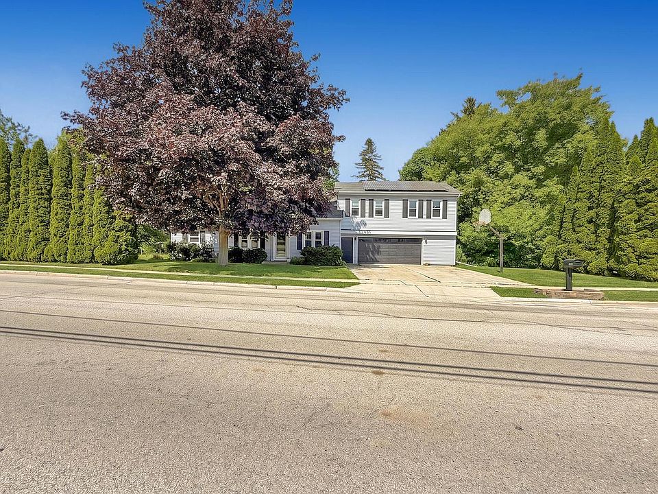 1st image of 300 Fairview DRIVE