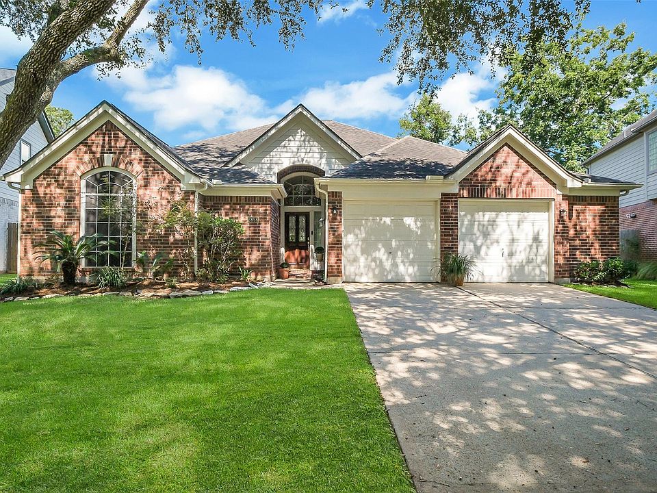 1st image of 2858 Five Oaks Drive