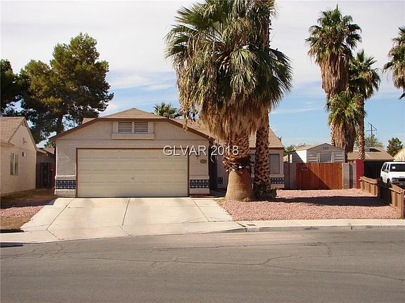 2nd image of 1821 Skywood Way