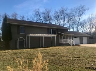 6643 W Park View Ct, Ludington, MI 49431