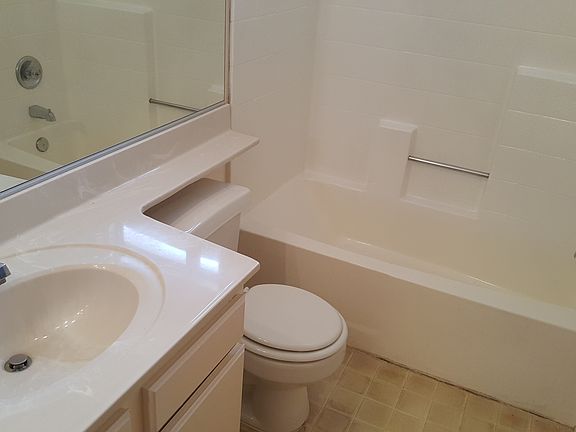 5th image of 771 Alondra Dr