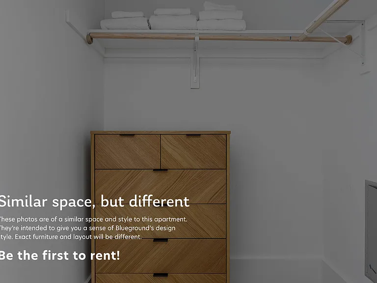 Walk-in Closet