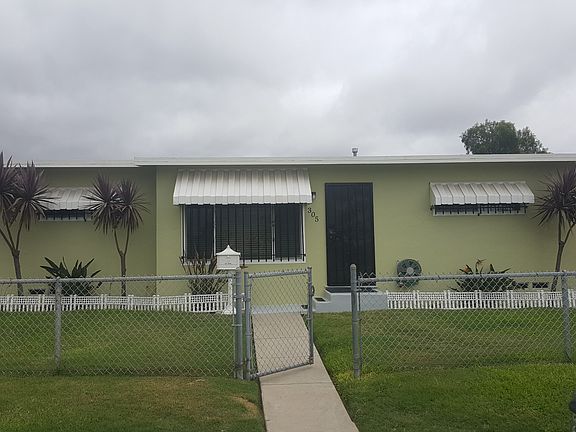 2nd image of 305 Gloria St