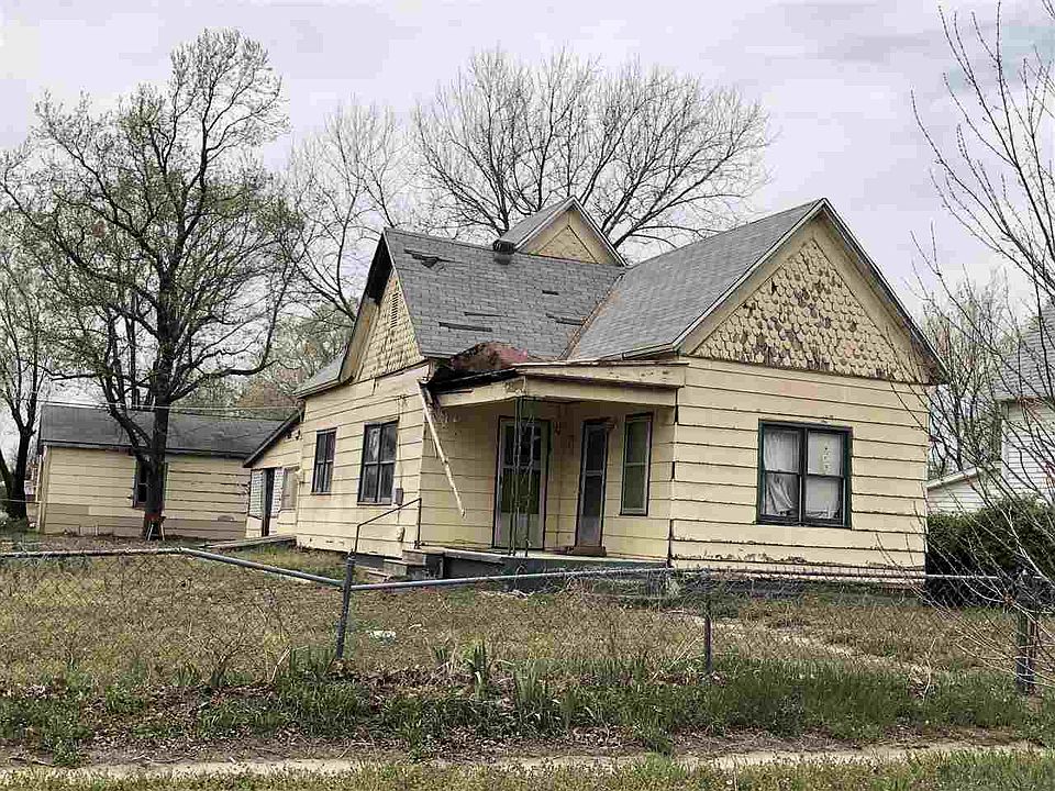 1st image of 625 S 4th St