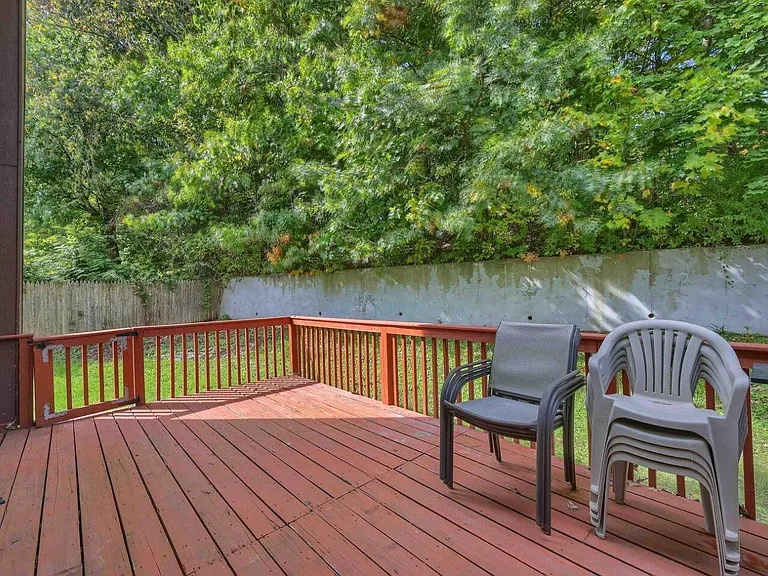 16 Fitzgerald Ct — Photo 15