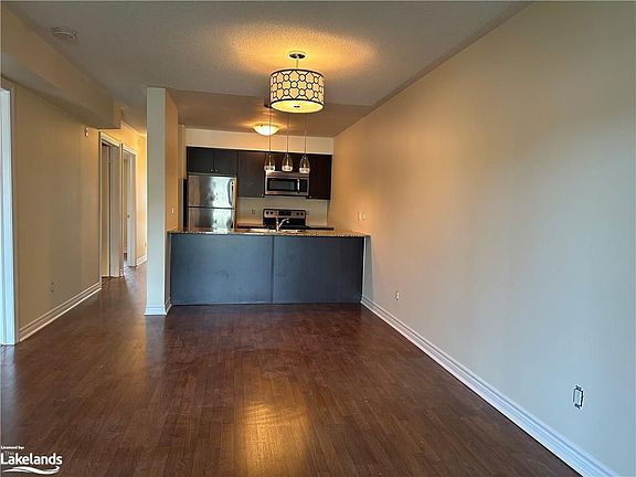 5th image of 3 Brandy Lane Dr #106