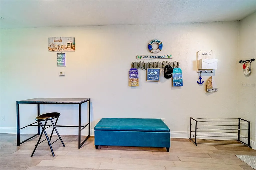 3 bed, 2.0 bath, 1480 sqft, $2,750 — Photo 4