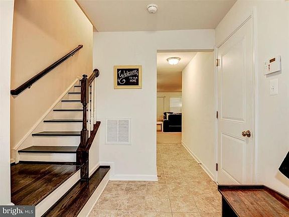 5th image of 45960 Iron Oak Ter