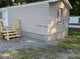 106 Davis St, Lincolnton, NC 28092