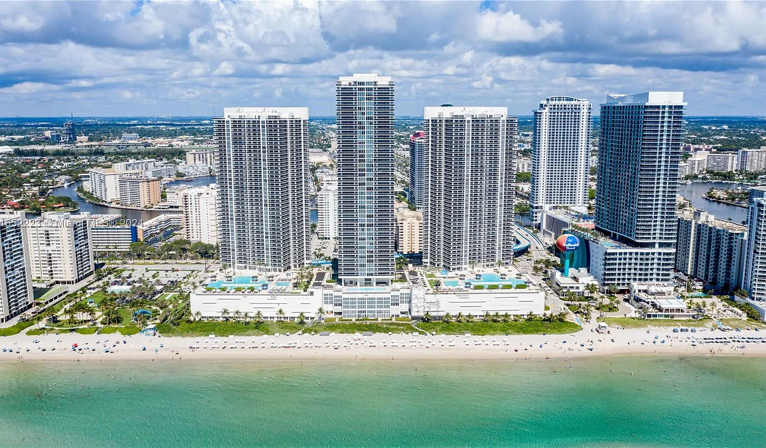 1830 S Ocean Dr — Photo 1
